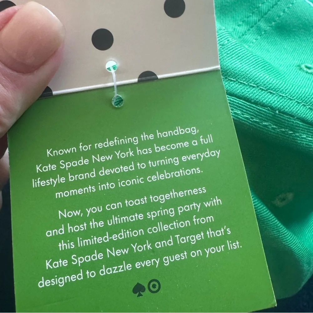 KATE SPADE ♠️ Green “Party Hat” no longer available in stores or online💚grab it!